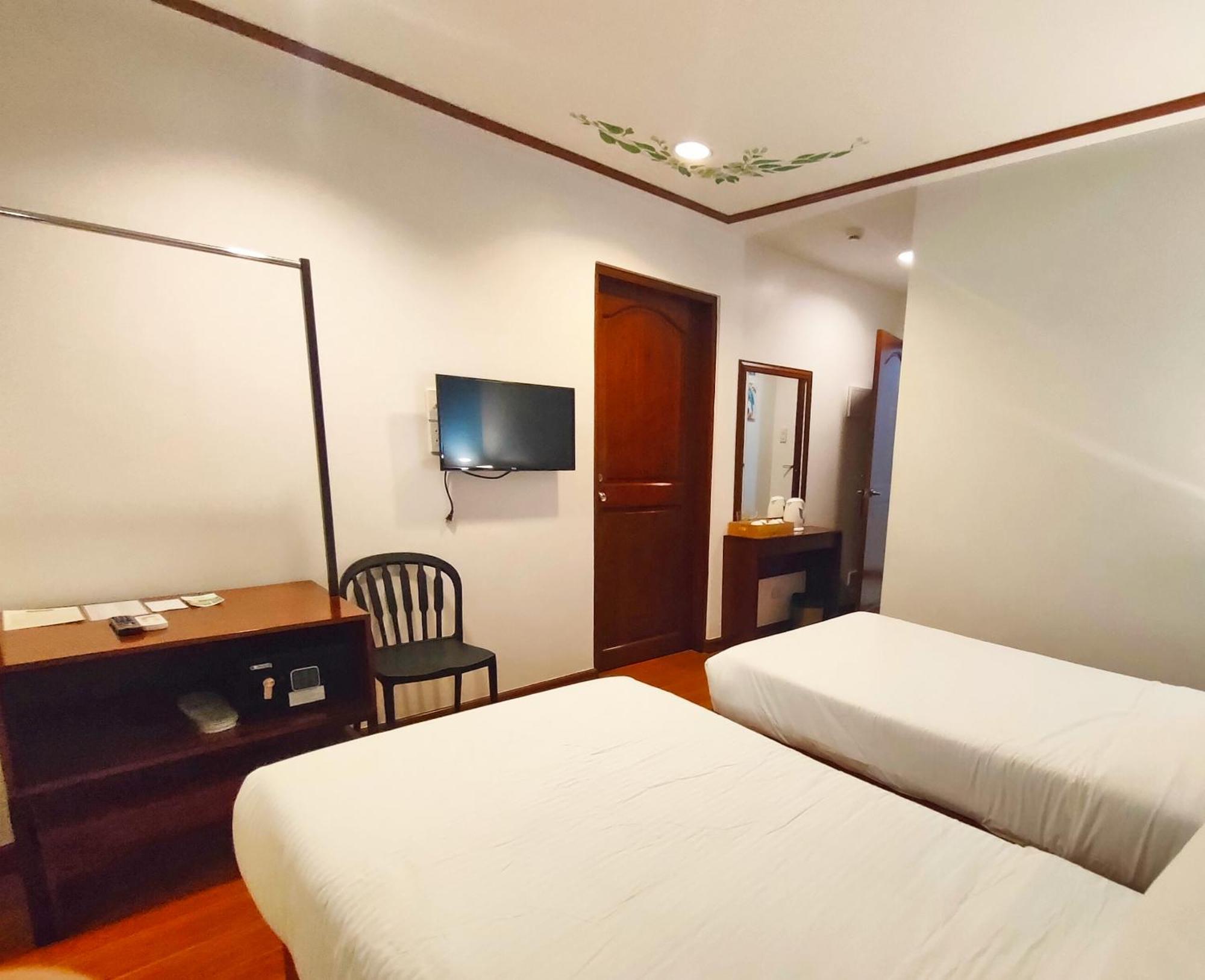 Lavie Hotel Виган Экстерьер фото